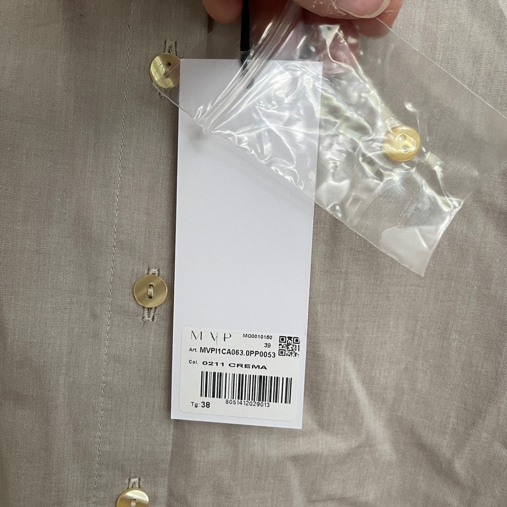 Maria Vittoria Paolillo Boxy Button Down NWT - Picture 7 of 7